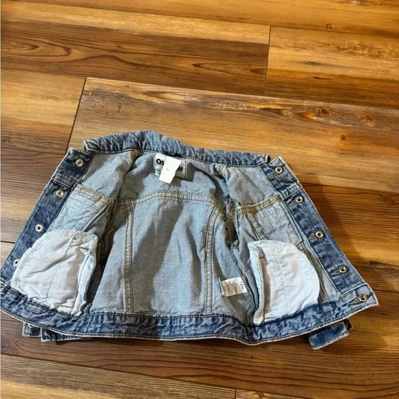 OSHKOSH B’gosh Baby Jean Jacket Size 12 months. NWOT - Picture 5 of 6